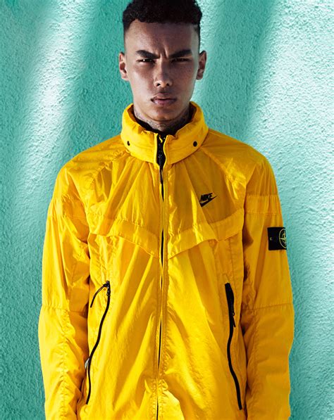 nike stone island windrunner replica|NikeLab x Stone Island Windrunner Jacket .